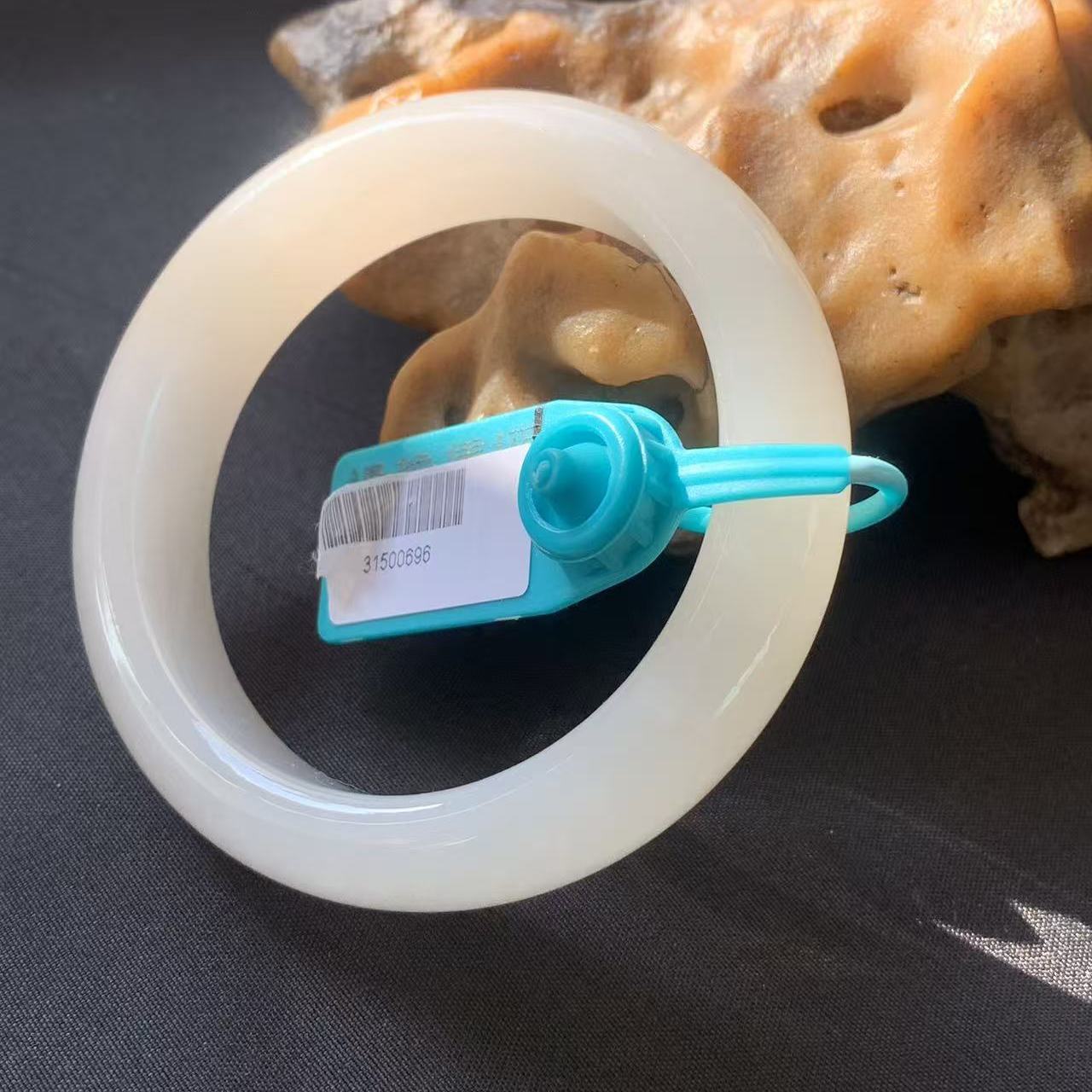 和田玉手镯官方旗舰店女款白玉平安镯玉镯子正品天然手饰宽版正圈