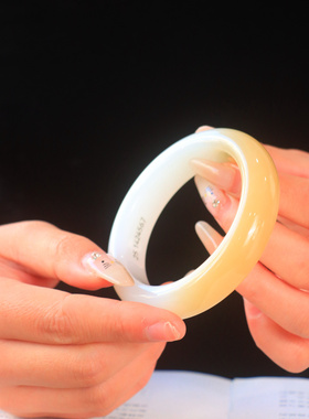 和田玉糖白玉正圈平安镯女款手镯