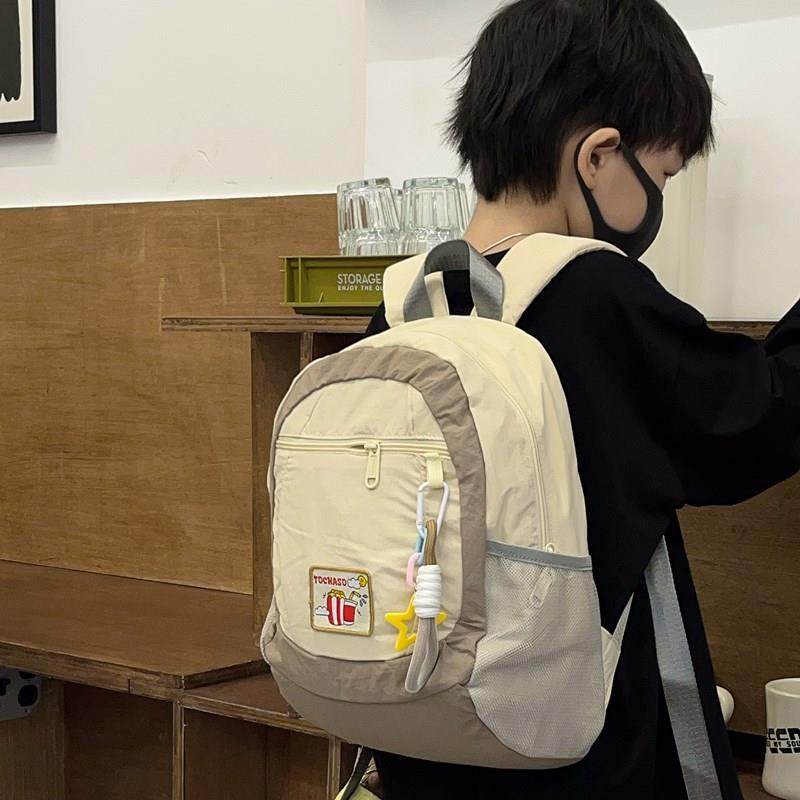 日系儿童双肩包潮酷男童幼儿园书包女孩可爱超轻研学外出游小背包