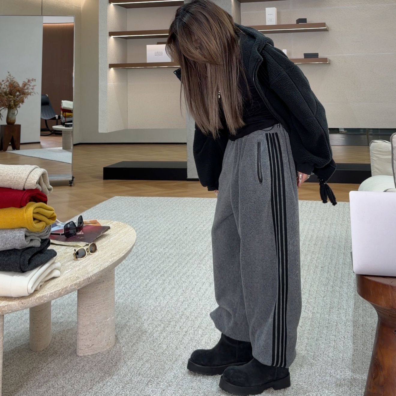 AMAZING IN | 舒适保暖 | 侧条纹松紧腰卫裤A251208-AI5CDTRK5136