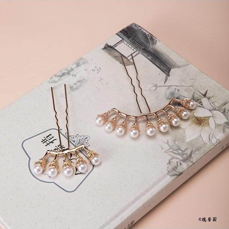 古装组合诃子裙头饰古典新款明制唐风流苏发钗仙气汉服发型时尚,模玩/动漫/周边/娃圈三坑/桌游,古风/国风配饰,淘宝优惠券,粉丝福利购,淘宝优惠卷