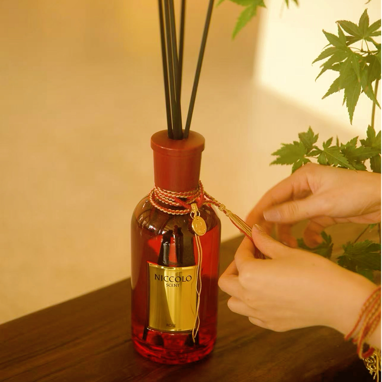 尼依格罗迪拜帆船酒店御用香薰无火香氛香薰精油家用卧室内持久