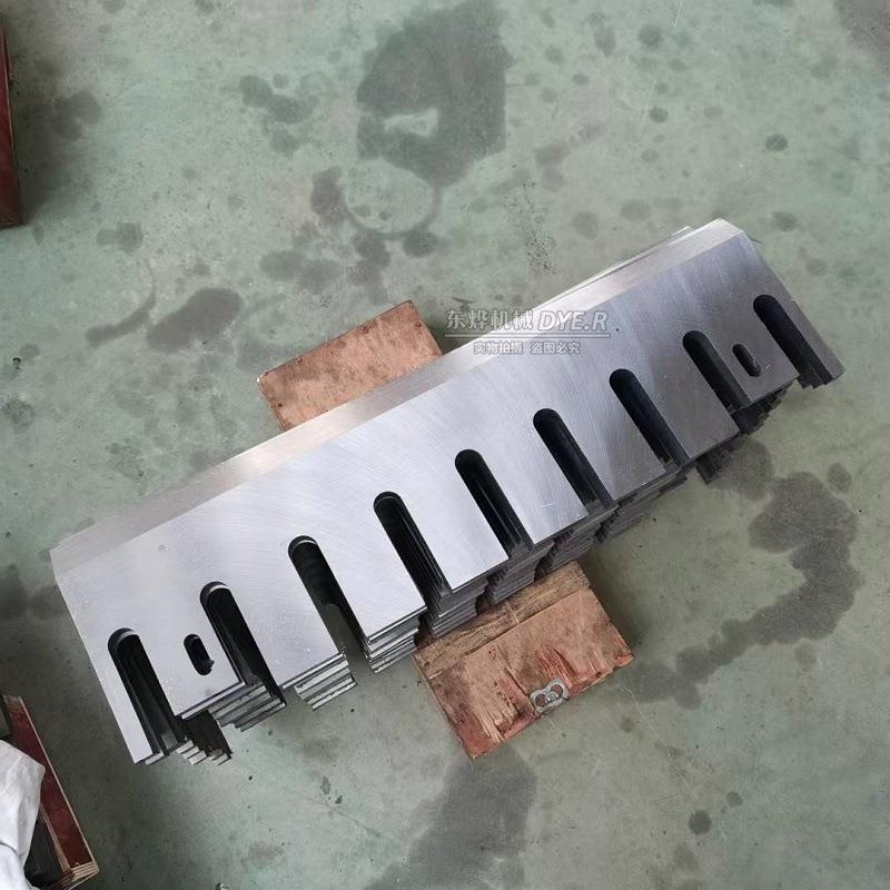 木材削片机刀片旋切机刨切机树枝粉碎机刀片H12削片机刀片厂家