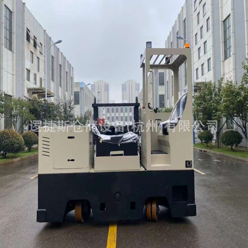 非标托盘搬运堆垛车10吨全电动装卸车座驾式半封闭驾驶室电子转向