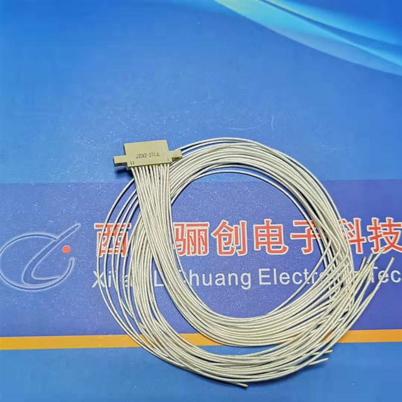 矩形连接器J30V2-21TJL1-200 J30V2-21TJNP3航空插头新品