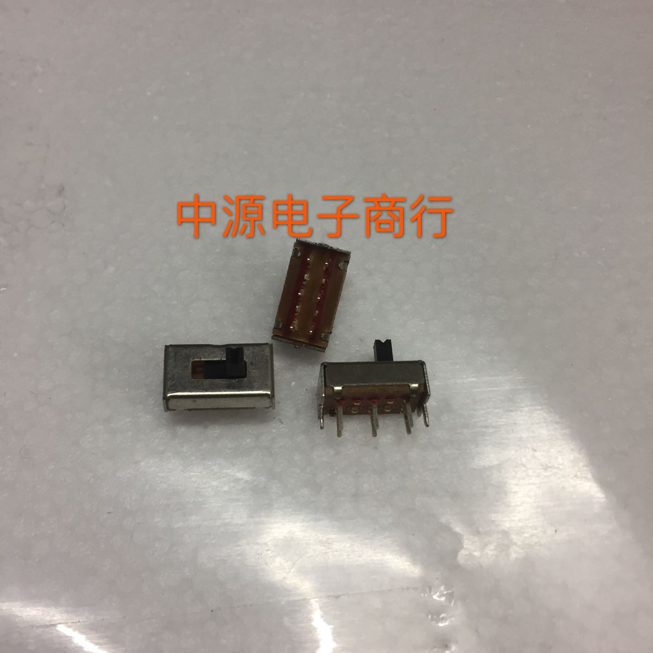 各种高度2档拨动开关 2只固定脚 6脚立式 SS-22H07(2P2T)TSH