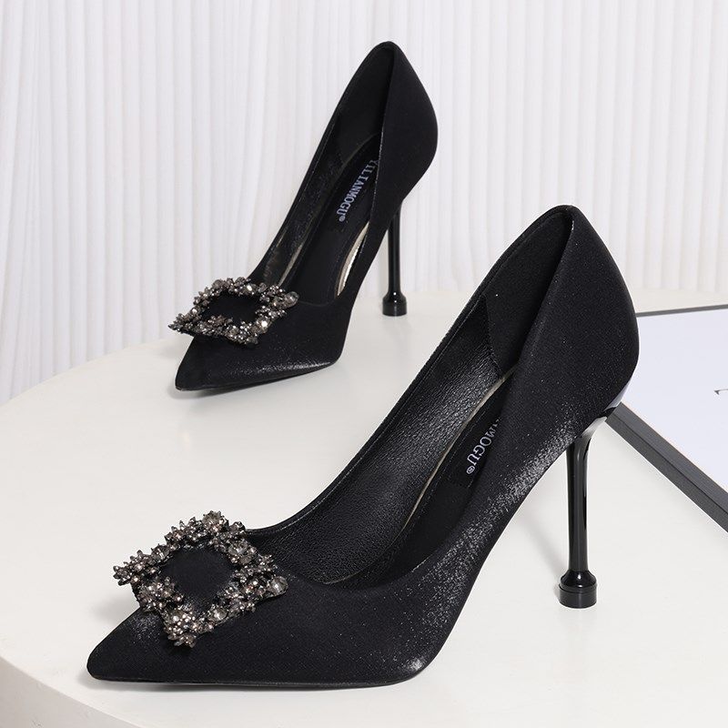 水钻2024年春新款黑色绸缎细跟百搭气质尖头女高跟鞋通勤单鞋女鞋,女鞋,浅口单鞋,淘宝优惠券,粉丝福利购,淘宝优惠卷