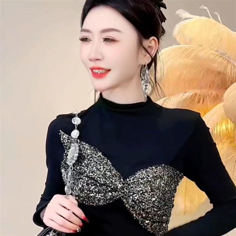 2024秋冬款黑色半高领亮片拼接打底衫女欧货洋气百搭显瘦长袖T恤