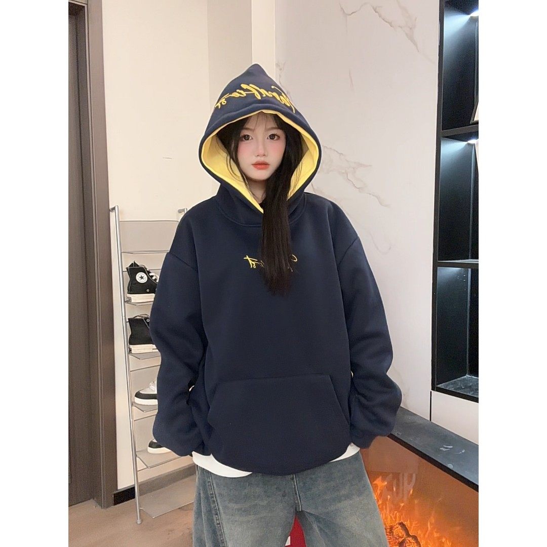 HandSeven常规宽松百搭刺绣卫衣