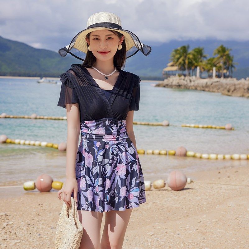 游泳衣女士保守泡温泉微胖遮肚子中老年遮肉小胸聚拢连体裙式泳装