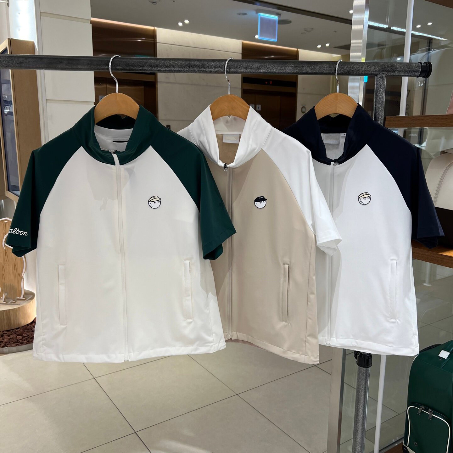 韩国高尔夫服装女士速干短袖2026夏季新款百搭golf运动立领上衣女
