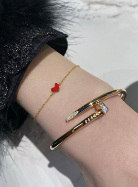 高版本玫瑰金头尾钻轻奢叠戴手镯