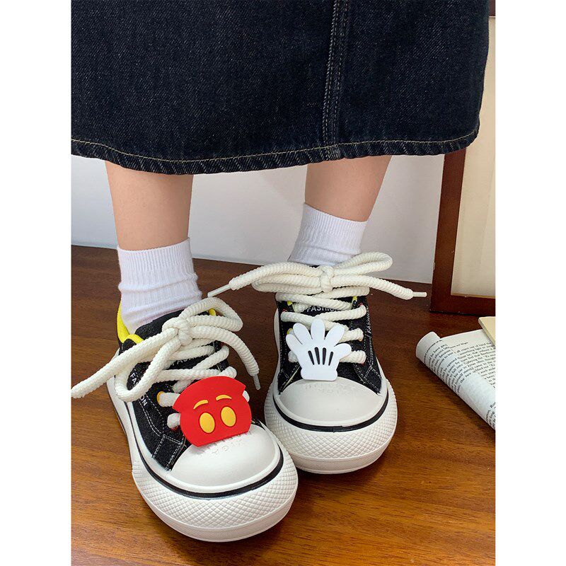 厚底卡通帆布鞋女2024新款秋季小众设计感学生百搭可爱大头板鞋女