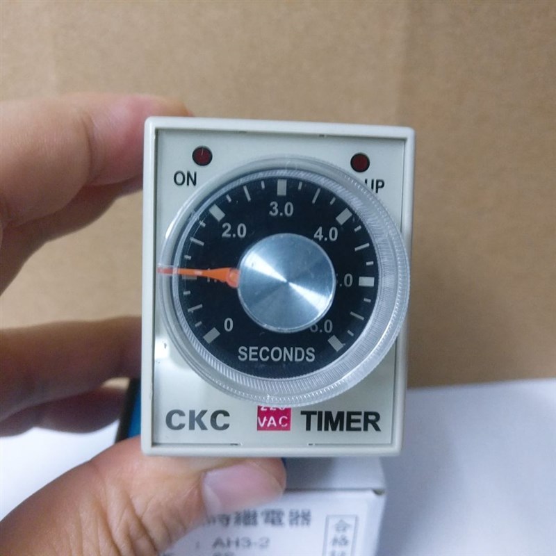 松菱电机CKC 旋钮指针式多规格时间继电器 AH3-2 (两组输出)