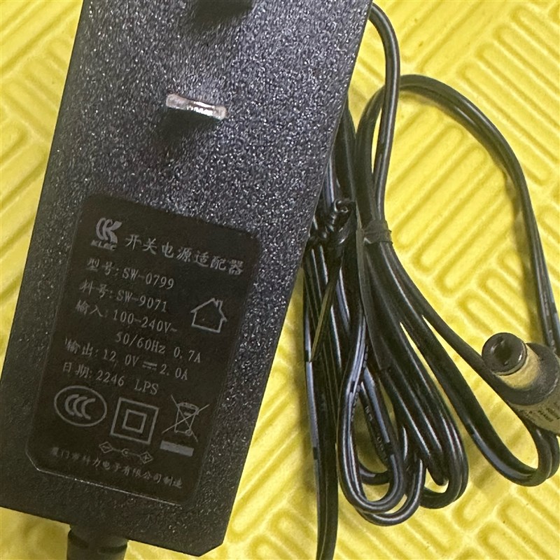 KLEC科力SW-0799料号SW-9071电源适配器12V2A接口5.5*2.1mm充电器