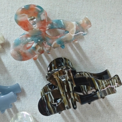 「可爱蝴蝶结」镂空新款醋酸发夹高级感鲨鱼夹半扎发抓夹儿童抓夹