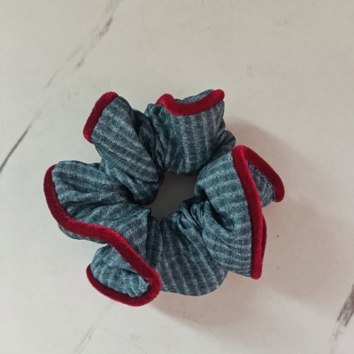 「复古氛围感」秋冬格纹丝绒边大肠发圈韩系新款丸子头发绳头饰