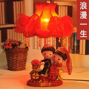 饰品摆件婚庆灯床头柜结婚床赵之周 创意送朋友闺蜜新婚礼品婚房装