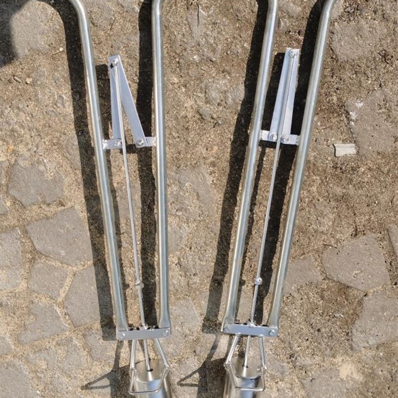 不锈钢栽苗打孔器穴盘育苗杯打洞取土破地膜脚蹬耕种加厚机械