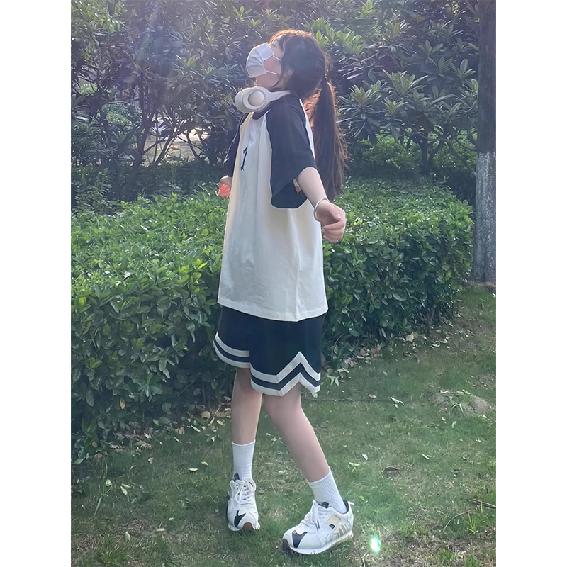 休闲运动服套装女夏季新款美式学院风宽松百搭短袖短裤跑步两件套