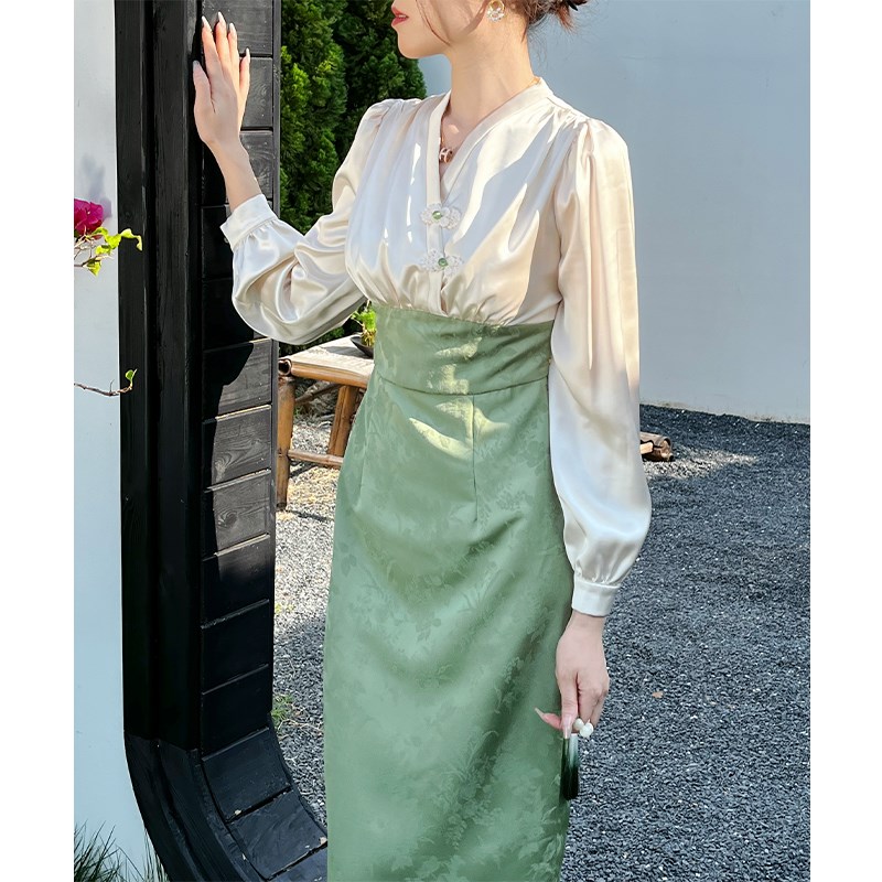 鹿与玫瑰新中式女装连衣裙气质复古长袖国风绿色改良汉服旗袍裙子