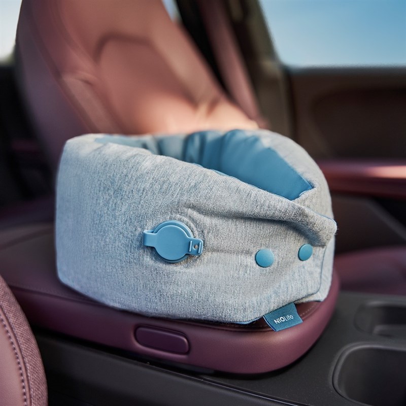 蔚来NIO Life百变旅行被3.0飞机u型枕午睡脖子支撑护颈枕便携毯子