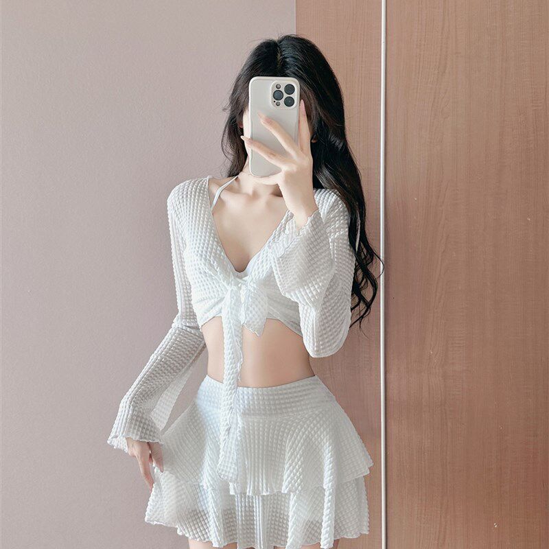 泳衣女小个子女款泡温泉遮肉分体三件套白色2025新款爆款海边度假