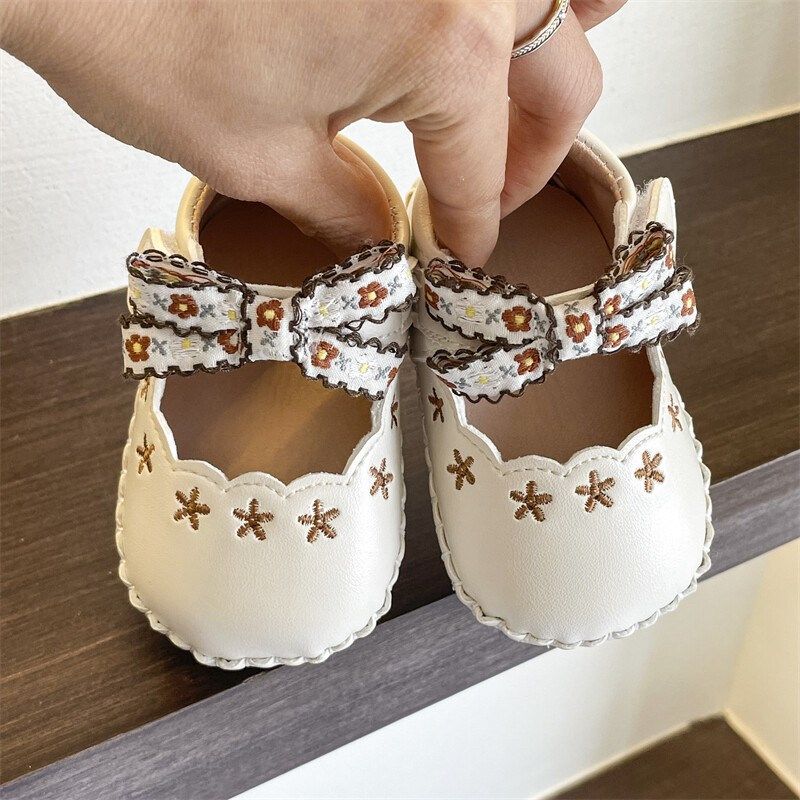 宝宝鞋子小月龄婴儿鞋女宝宝公主鞋0-1岁软底不掉学步鞋皮鞋单鞋,童鞋/婴儿鞋/亲子鞋,学步鞋,淘宝优惠券,粉丝福利购,淘宝优惠卷