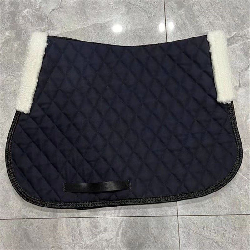 马鞍垫马术用品 综合鞍垫汗垫 游客鞍垫马鞍配件汗屉加厚马鞍垫