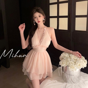 Miss米花 泳衣女2024u新款爆款 微胖女孩遮肉保守裙式连体显瘦港