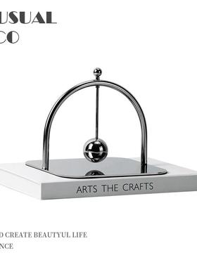 现代简约欧式轻奢银色金属几何创意摆件纸巾架样板房售楼处饰品