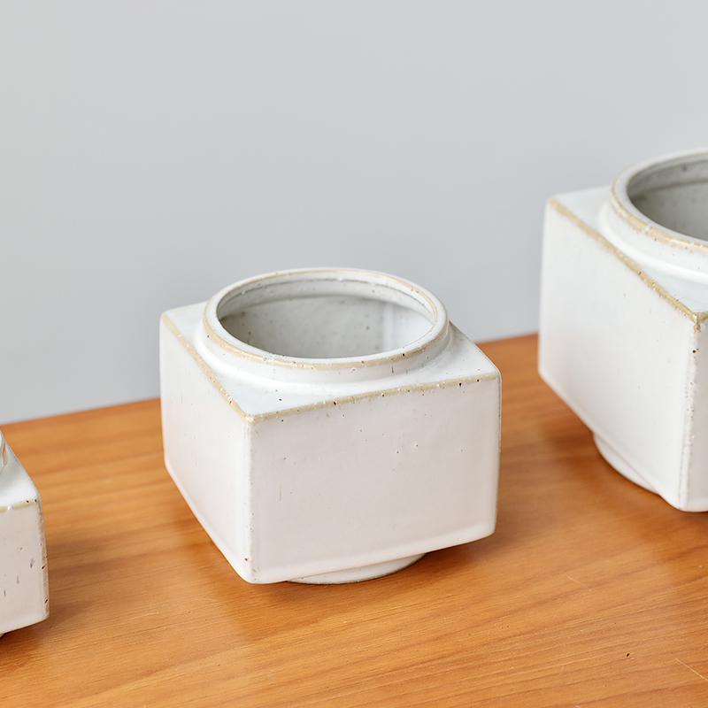 复古方形陶瓷花盆侘寂风白色立方体轻奢高级感蝴蝶兰套盆无孔水培