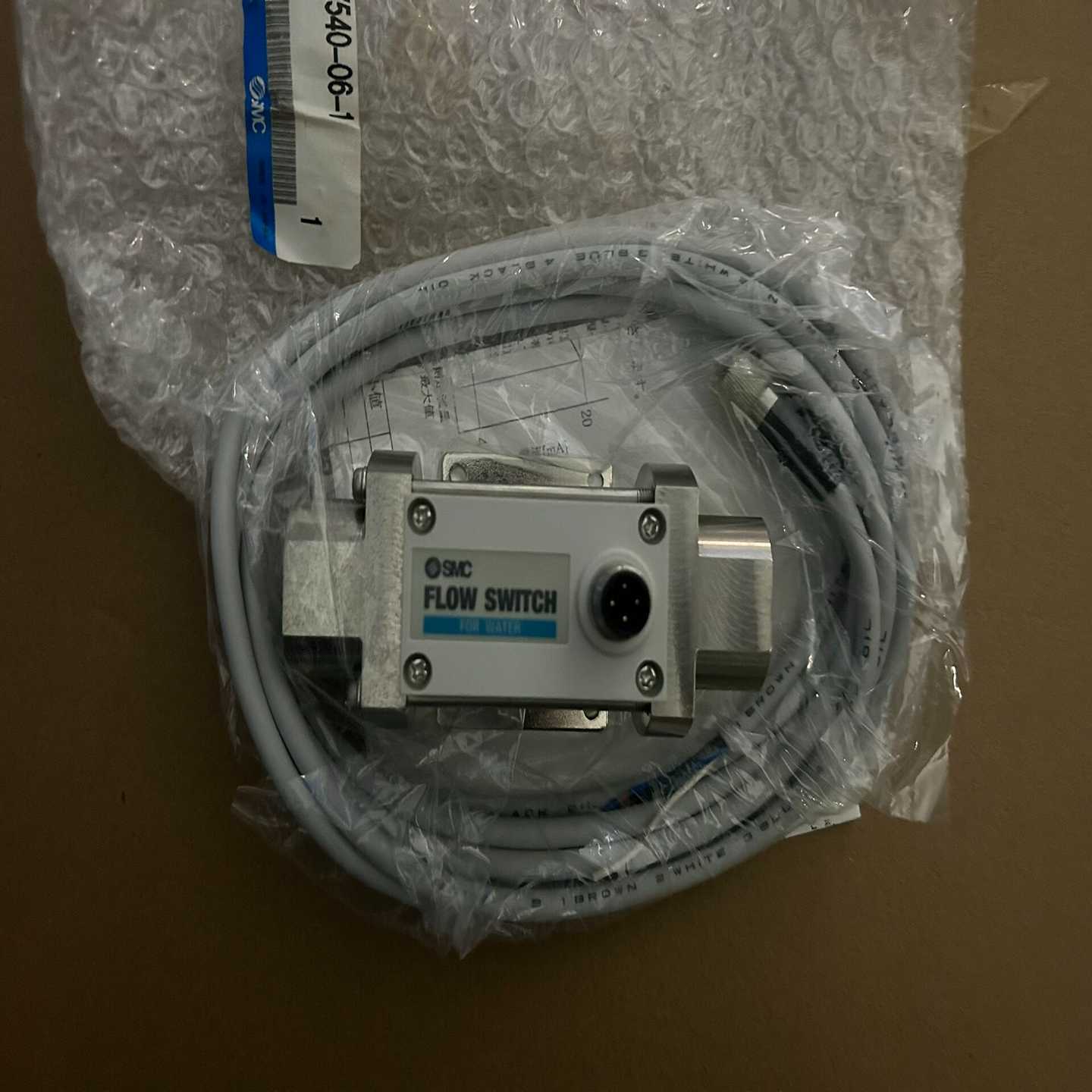 全新原装SMC流量开关PFW540-06-1，日本进口，带线--议价商品
