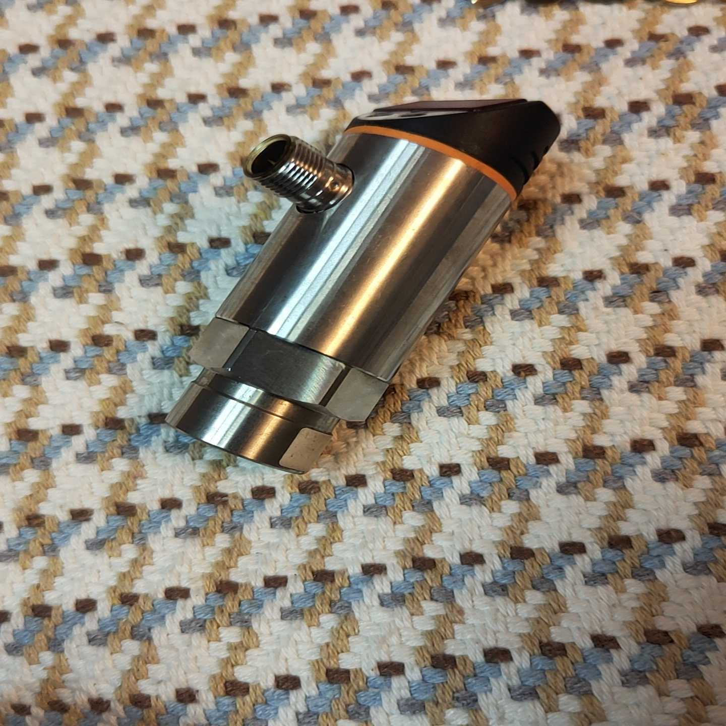 询价~易福门PN7002压力传感器  备件，供应商把标签撕了防