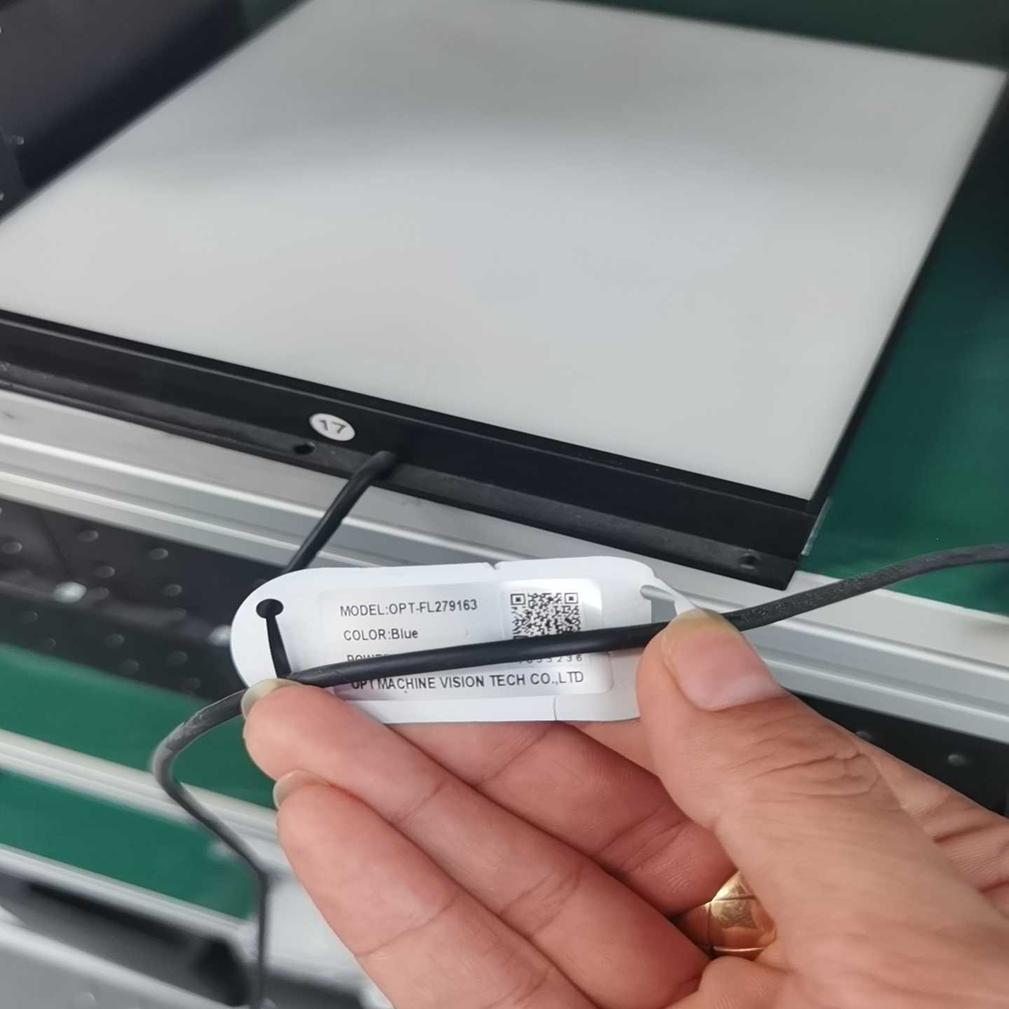 询价opt蓝色大背光，opt-fl279-162-b，蓝色