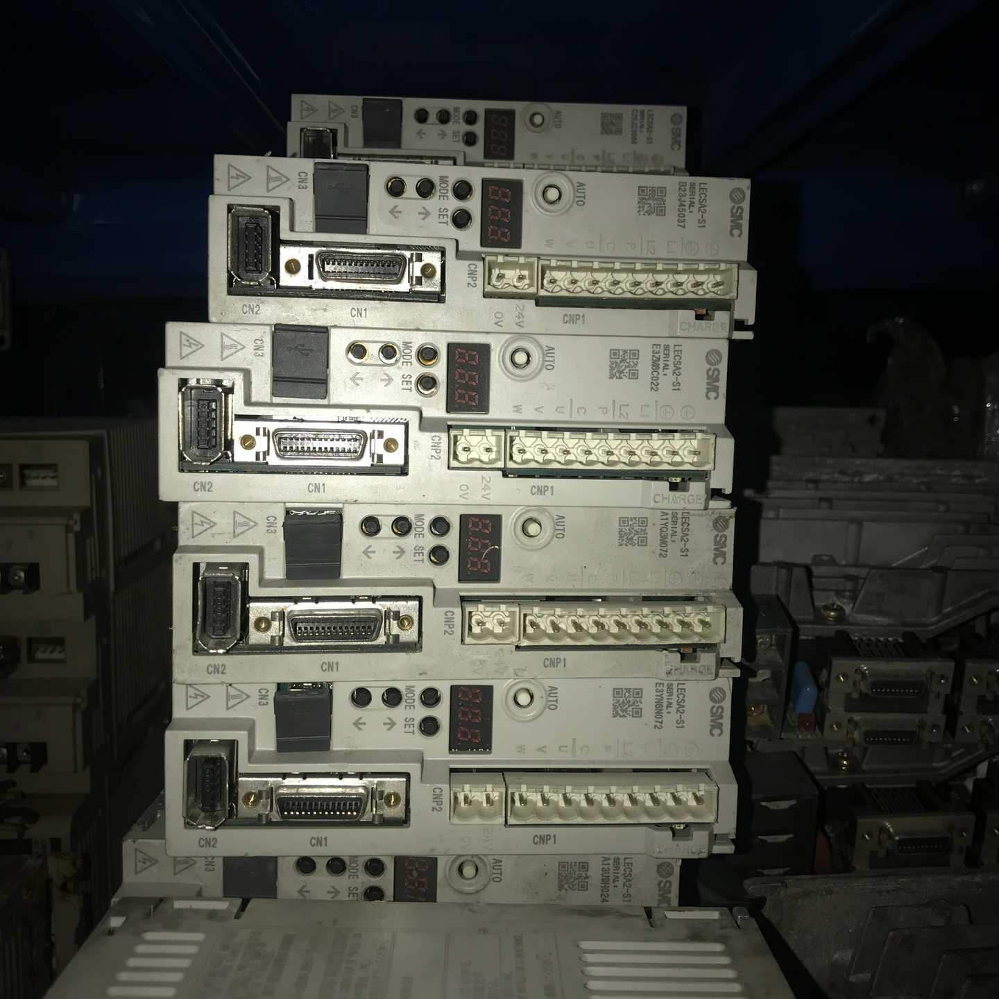 LECSA2-S1    100瓦交流驱动器~询价