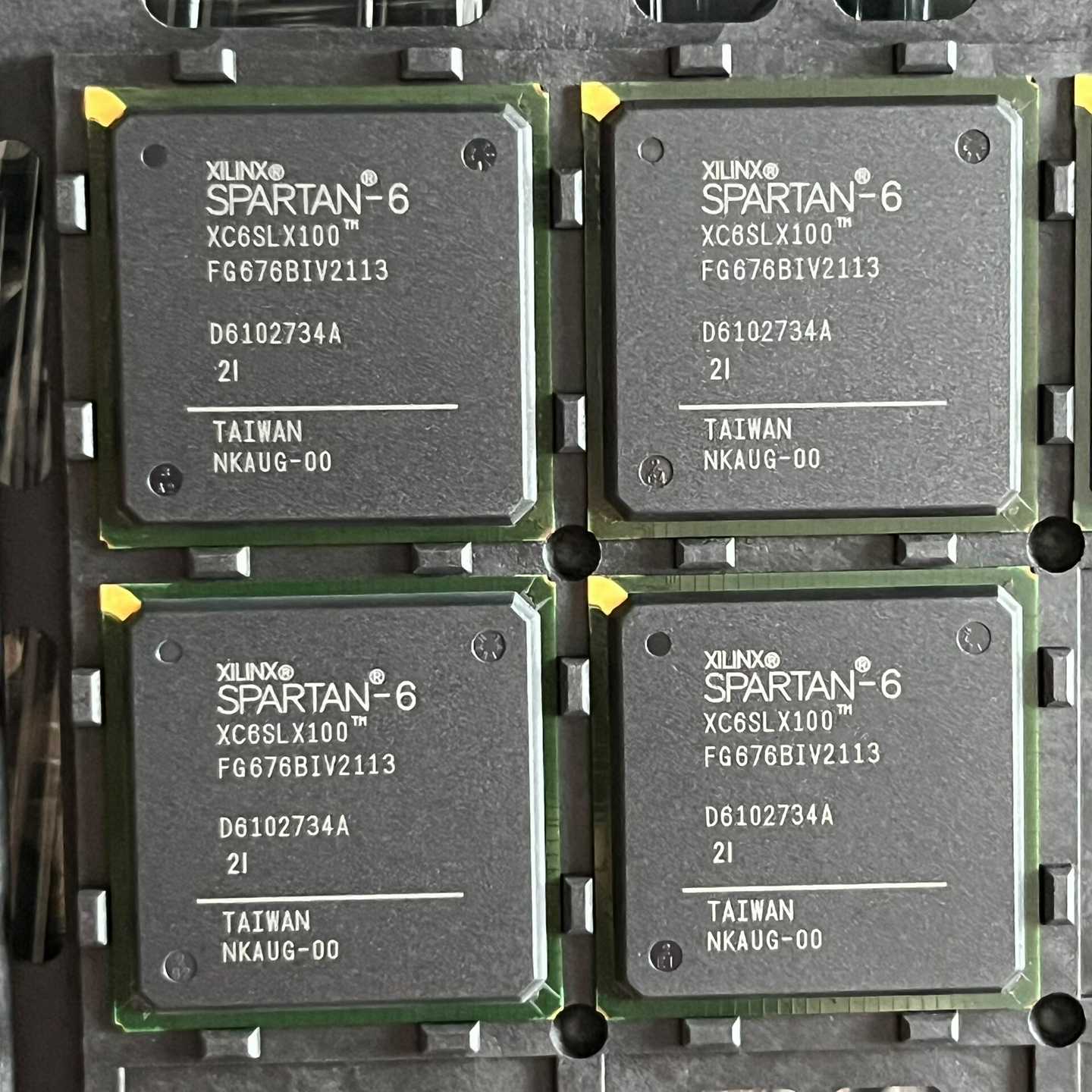 XC5VLX110T-2FF1136C一站式配单、专业翻新料-议价