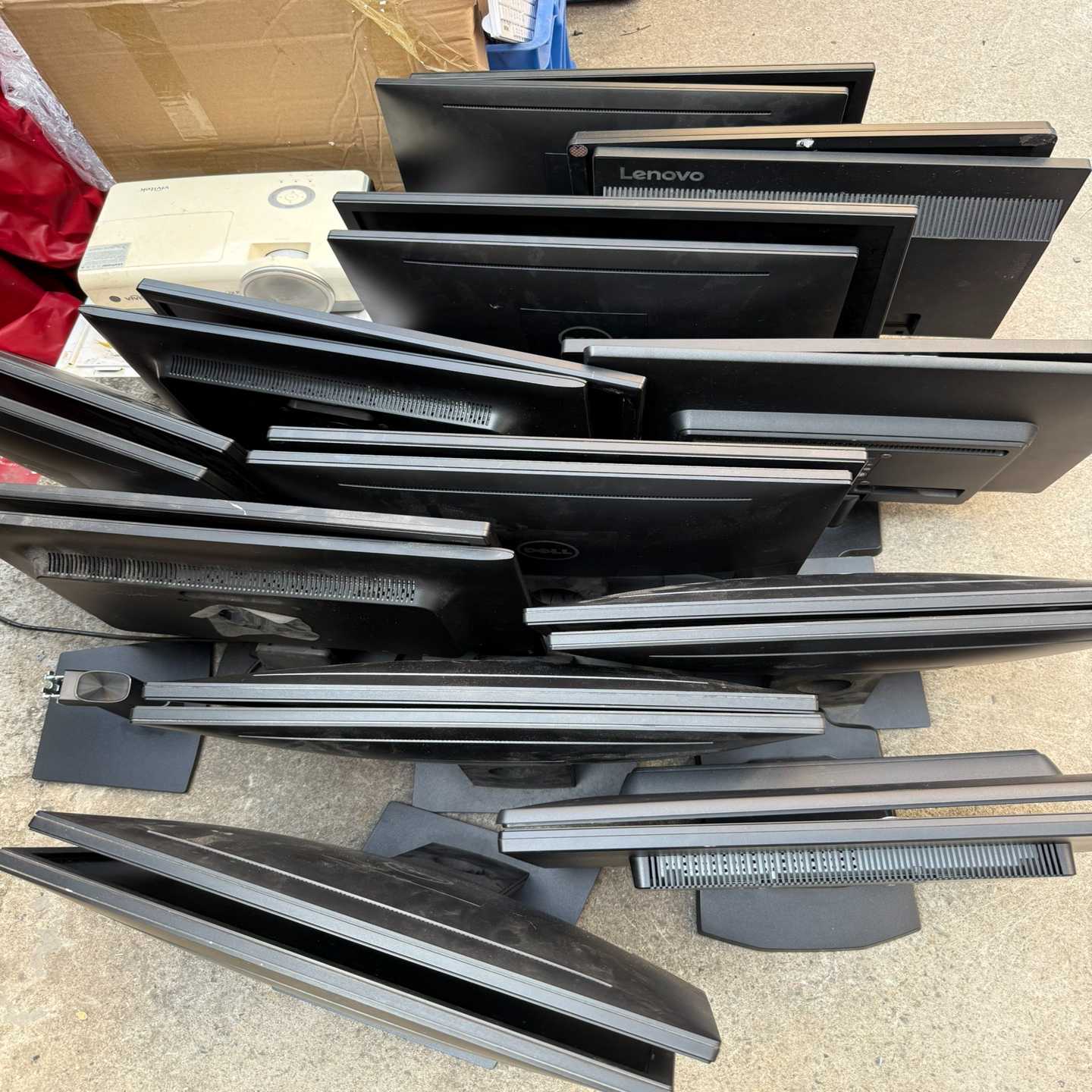 联想戴尔HP显示器19寸20寸、实物图拍照，效果好--议价商品