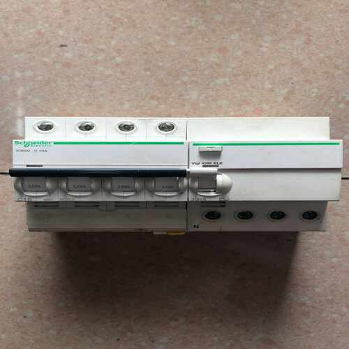 配件全新无包装 原装 Schneider 施耐德 IC65N C16A 4P 实物议价