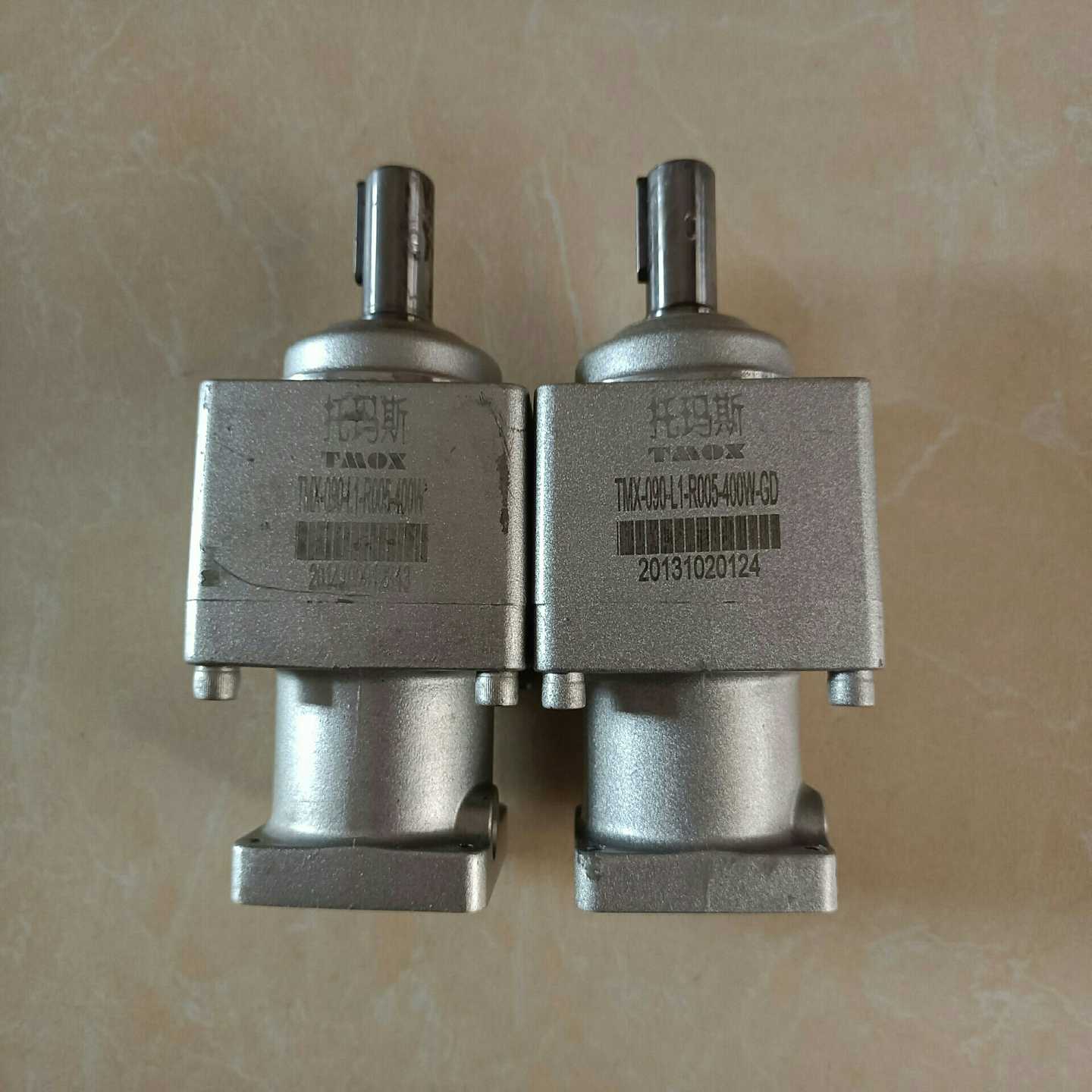 托马斯减速机TMX-090-L1-R005-400W-GD，