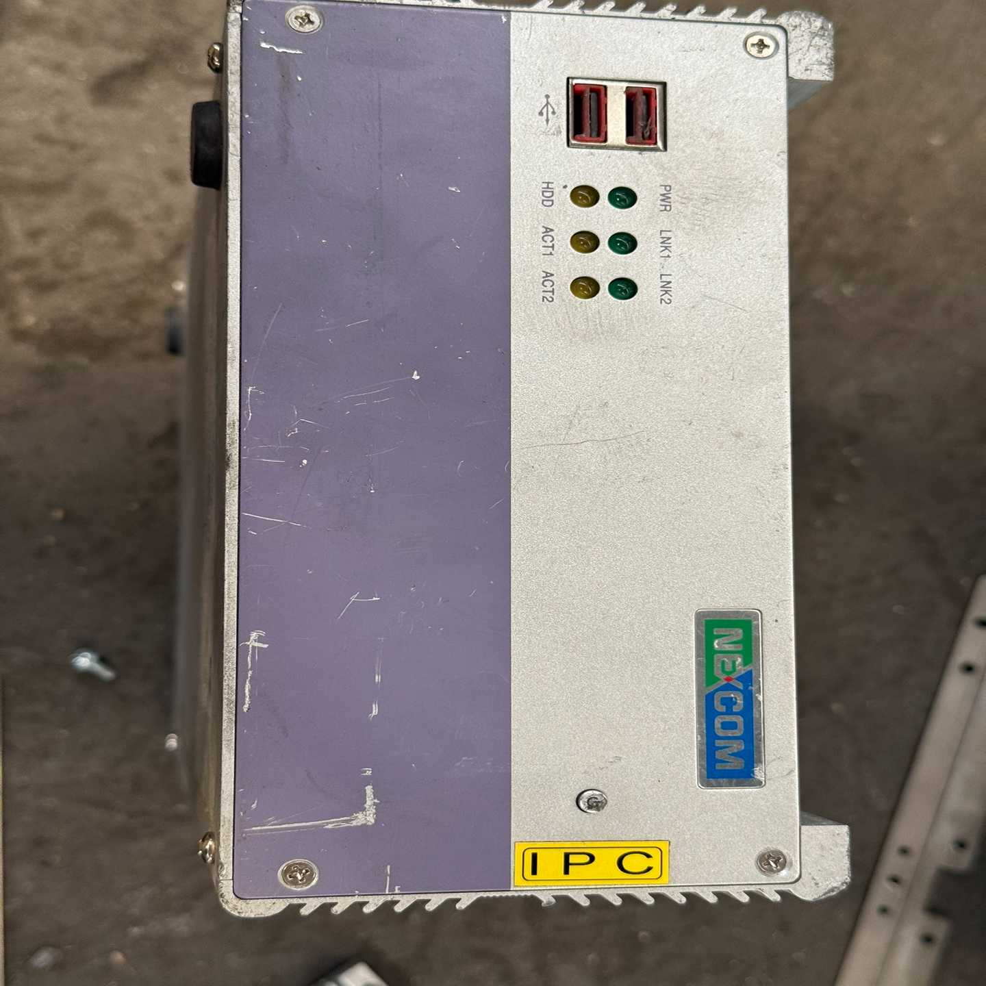 NEXCOM新汉工控机NISE3100eP2，台湾制造，实物-询价客服