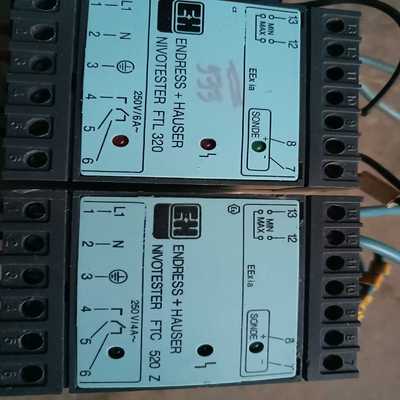 昆仑通态TPC7062TD(KT)触摸屏换标产品，一个实（电子设备）