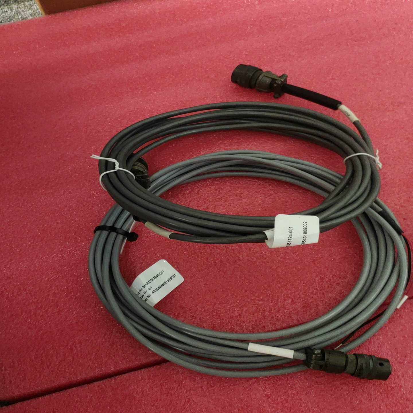 ABB追踪板卡三代配套线缆，整套3HAC052649－0(亚飞商行）