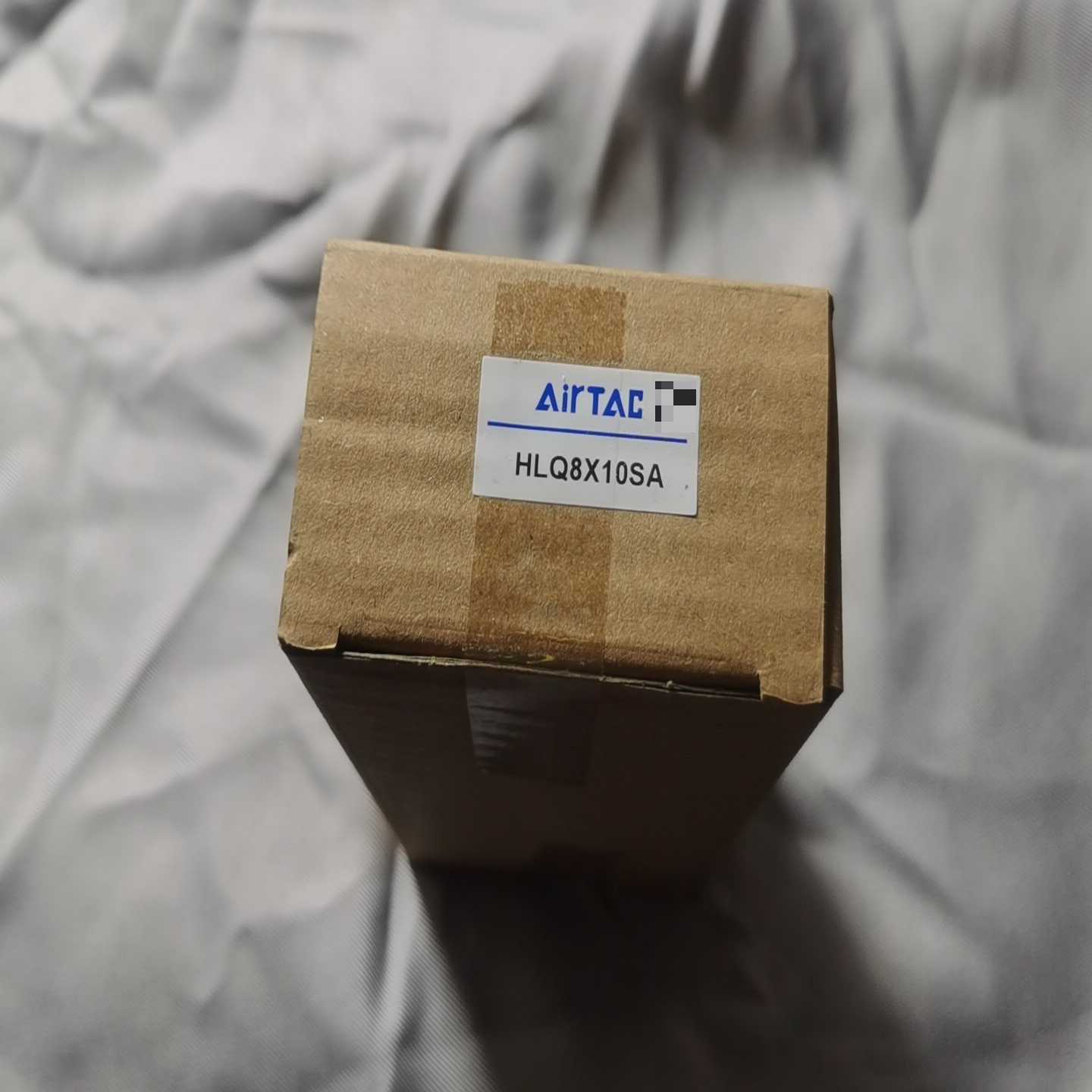 亚德客气缸HLQ8X10SA--议价商品