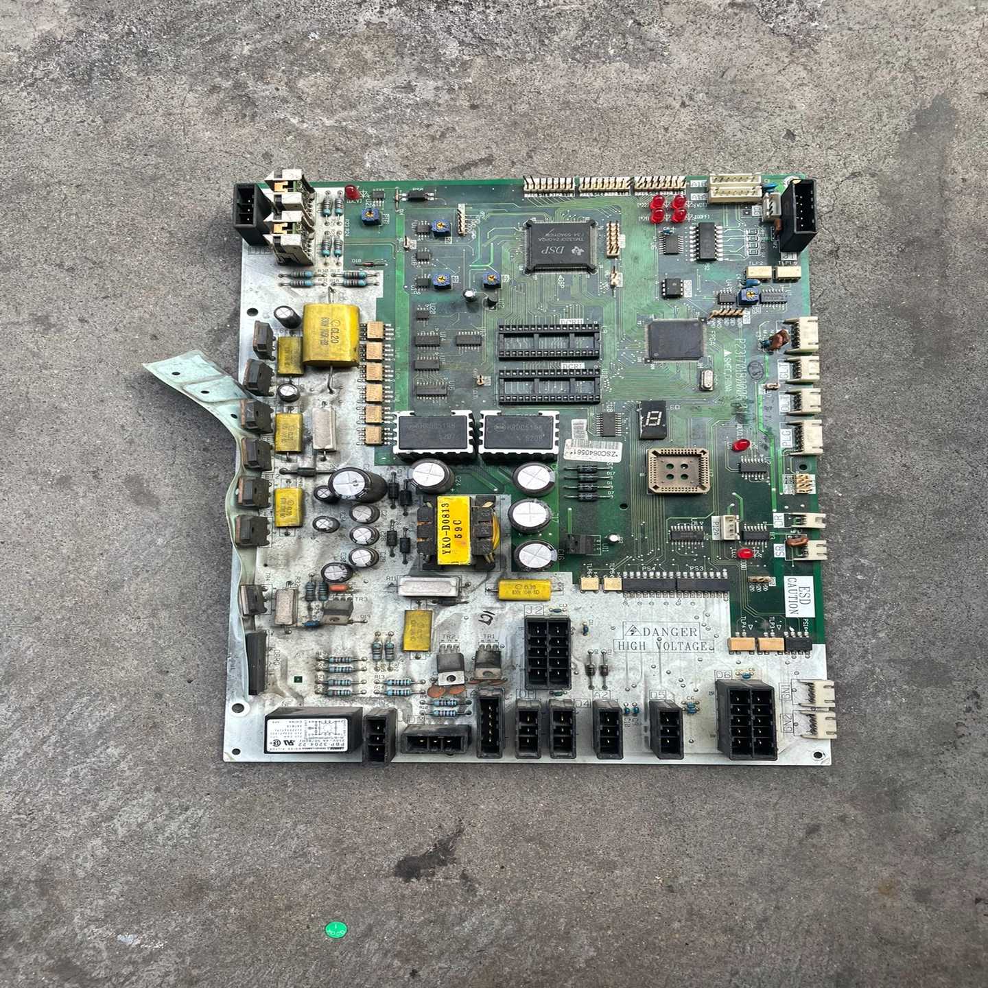 【议价】三菱HOPE梯门机板P231701B000G01不是拆机