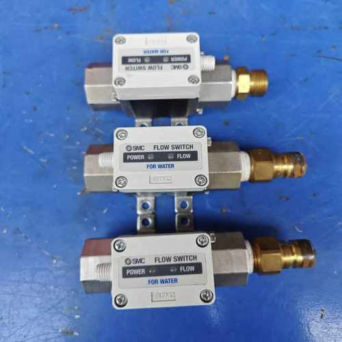 SMC水流量开关PF3W520-03-1-R--议价商品