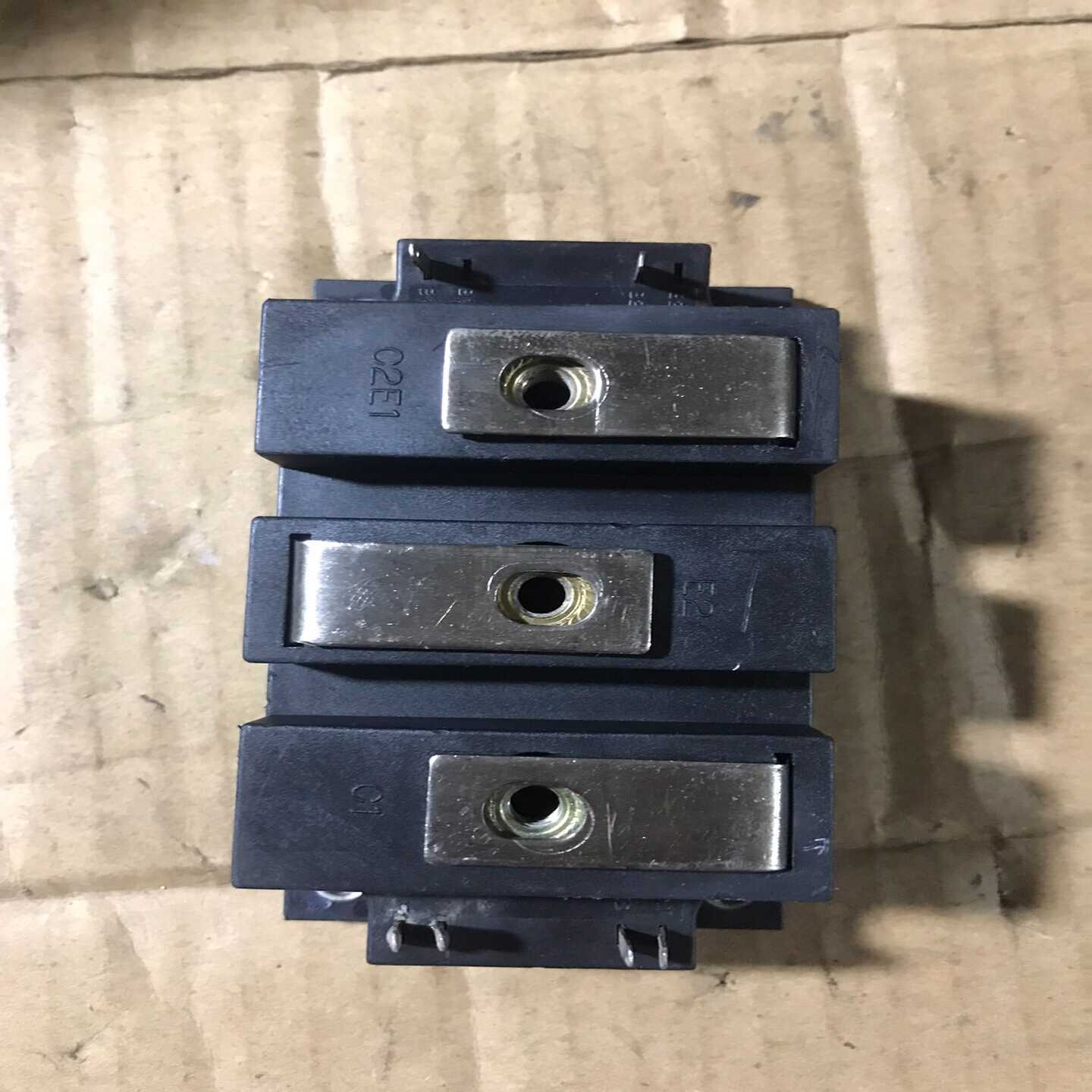 【议价】2DI300A-050富士模块，的，测试，成色如图，适用