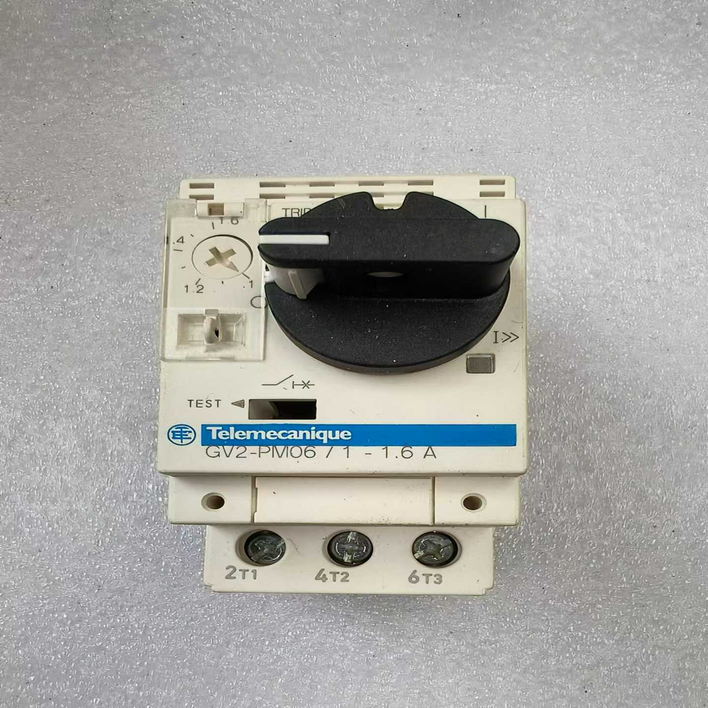 施耐德马达保护器GV2-PM06C全新正品，项目剩余全新--议价商品