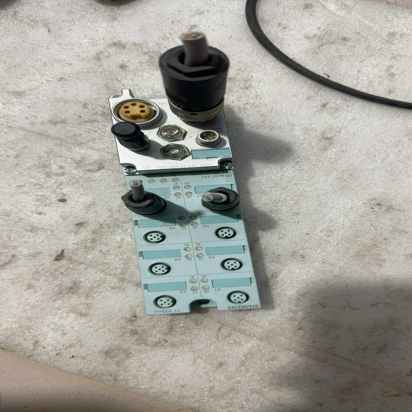 远程I/O模块6ES7-194-3AA00-0BA0询价