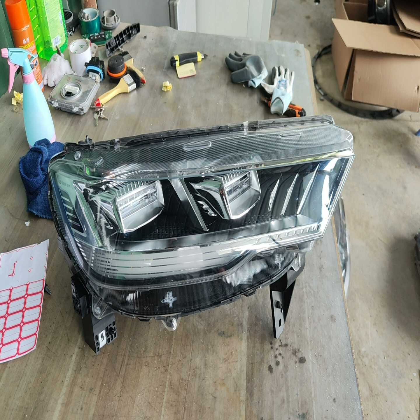 C71哈佛H6右前大灯，原厂LED拆车大灯总成，全脚面好，--议价商品